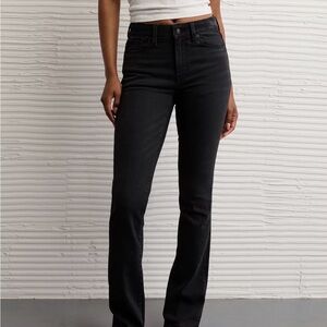 American Eagle Outfitters Black High-Rise Flare Jeans size 0 x-short